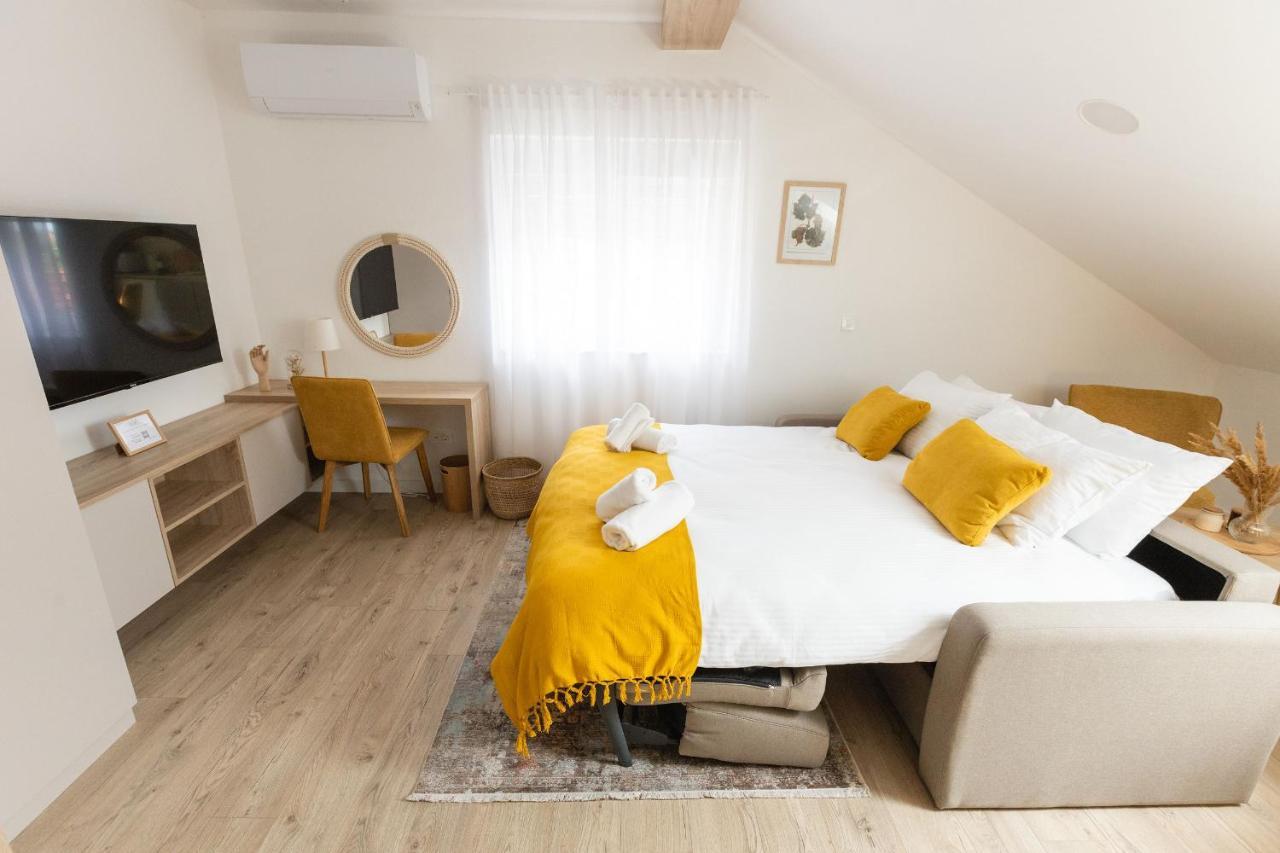 Rooms & Apartment Perak Kutjevo Exteriör bild